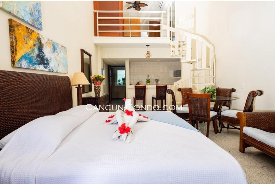 2 Story Oceanfront Penthouses On Cancun Beach! Exteriér fotografie