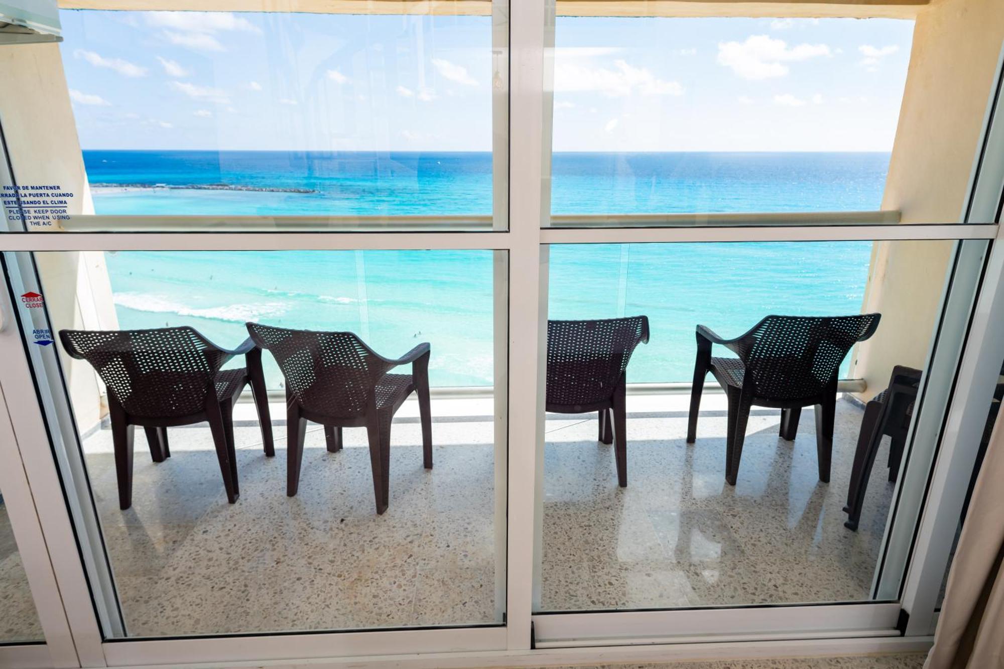 2 Story Oceanfront Penthouses On Cancun Beach! Exteriér fotografie