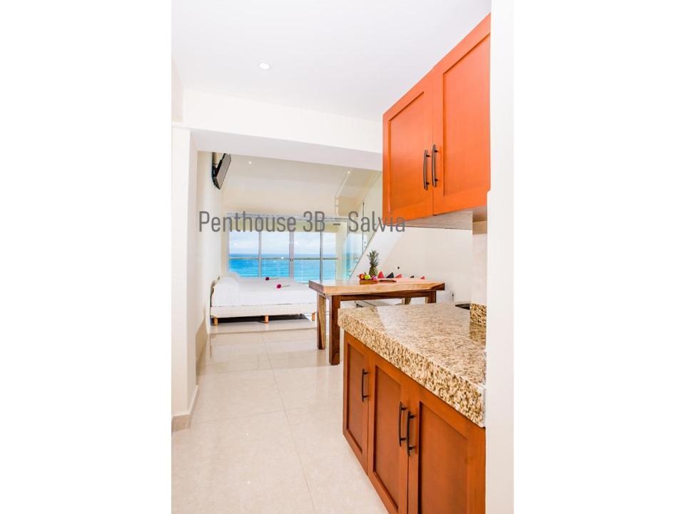 2 Story Oceanfront Penthouses On Cancun Beach! Exteriér fotografie